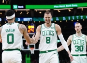 波尔津吉斯陷入低谷，火箭连败，官方宣布新规球队命运悬念！