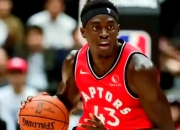 西亚卡姆，波尔津吉斯，爆发新星！的简单介绍