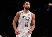 包含西蒙斯狂砍爵士分，掀起高潮迎来新赛季高光！的词条