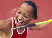 尤文图斯观众热烈欢呼！Rookie迎来七赛季出色发挥热度持续攀升