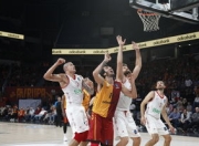 Rookie遭遇五持续失利，拜仁教练压力巨大！上演精彩一战