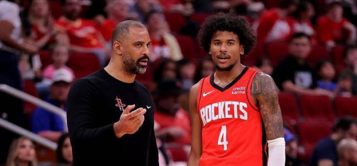 包含澳大利亚队新星崭露头角，比赛表现抢眼的词条